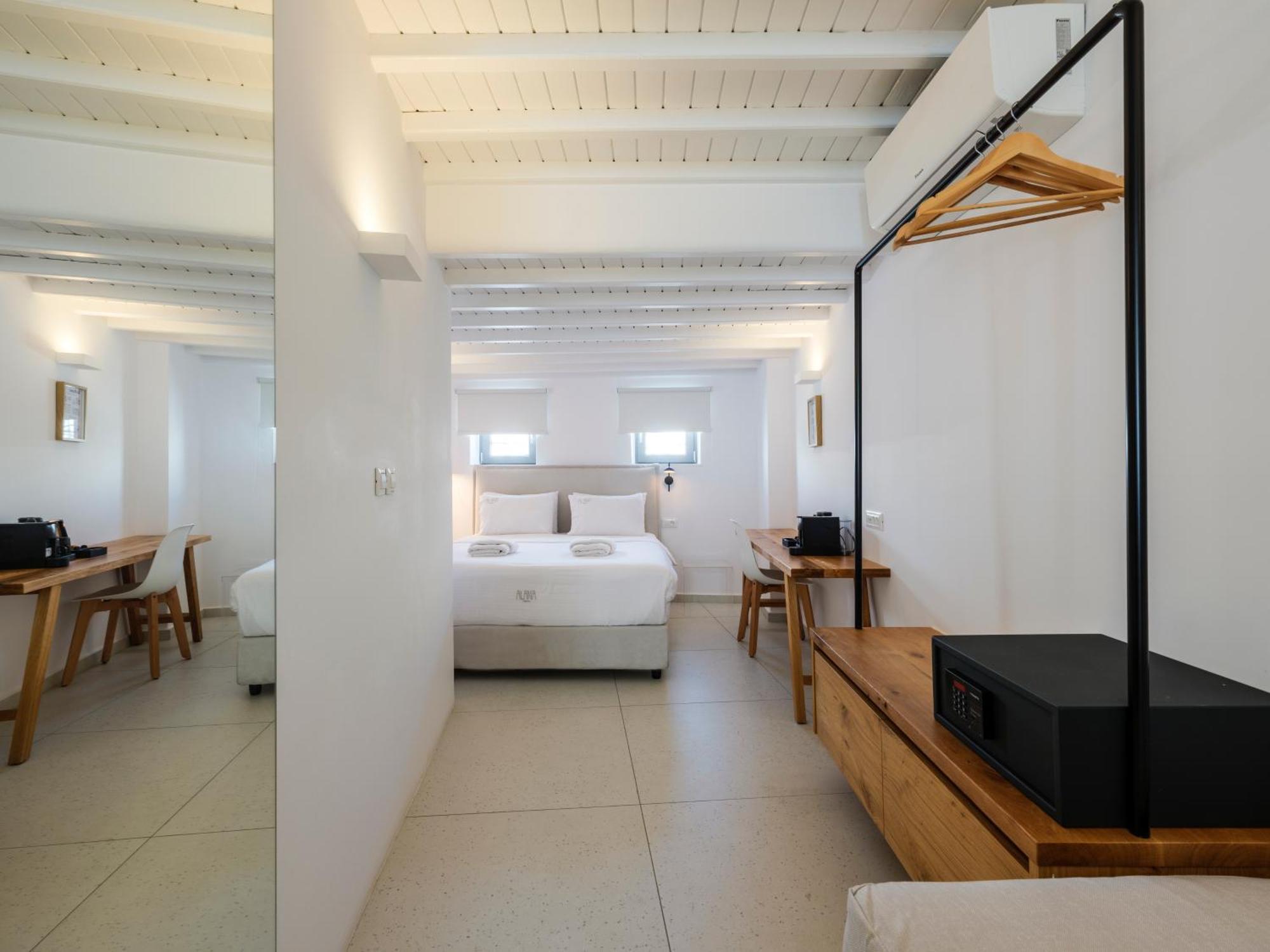 Alana Mykonos Hotel Mykonos Town ภายนอก รูปภาพ